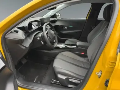 Photo 8 Peugeot 208  e- 136ch Allure Pack