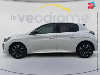 Photo 8 Peugeot 208  1.2 100ch S/S Allure Radar AV/AR Carplay