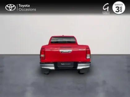 Photo 3 Toyota Hilux  2.4 D-4D 150ch X-Tra Cabine Légende 4WD BVA RC23