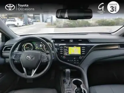 Photo 7 Toyota Camry  Hybride 218ch Design