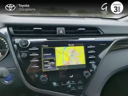 Photo 14 Toyota Camry  Hybride 218ch Design