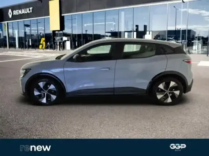 Photo 2 Renault Megane  E-Tech Electric EV60 220ch Equilibre super charge