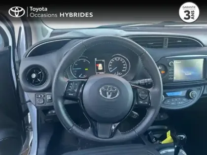 Photo 8 Toyota Yaris  100h Dynamic 5p MY19