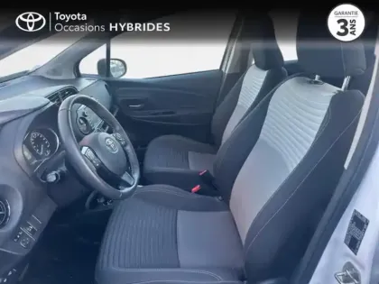 Photo 10 Toyota Yaris  100h Dynamic 5p MY19