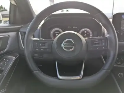 Photo 8 Nissan Qashqai  1.3 Mild Hybrid 158ch Tekna 4x4 Xtronic 2022