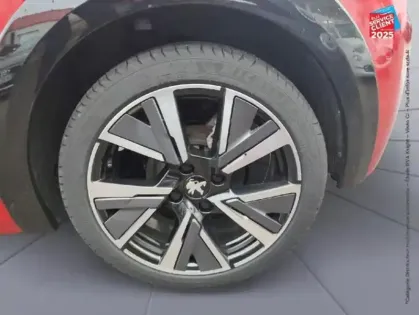 Photo 9 Peugeot 208  1.2 PureTech 100ch S&S GT Line