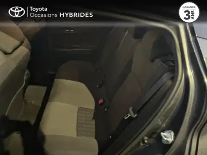 Photo 11 Toyota C-HR  2.0 Hybride 184ch Collection E-CVT