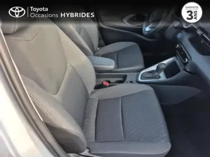Photo 5 Toyota Yaris  116h Dynamic 5p MY22