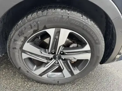 Photo 12 Kia Sorento  1.6 T-GDi 265ch PHEV Design BVA6 4x4 7 places