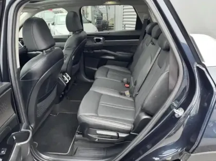 Photo 10 Kia Sorento  1.6 T-GDi 265ch PHEV Design BVA6 4x4 7 places