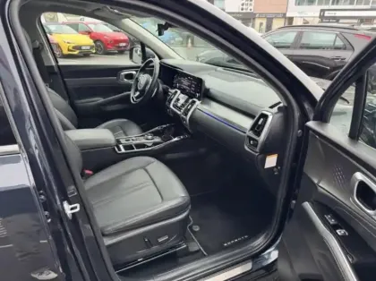 Photo 9 Kia Sorento  1.6 T-GDi 265ch PHEV Design BVA6 4x4 7 places