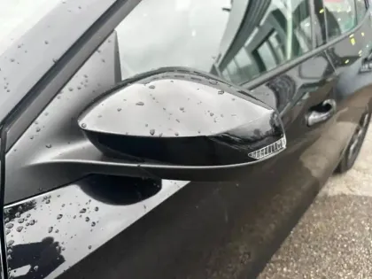 Photo 8 Skoda Fabia  1.0 MPI 80ch Selection