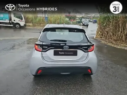 Photo 13 Toyota Yaris  116h Dynamic 5p MY22