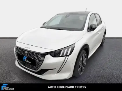 Photo 1 Peugeot 208  e- 136ch GT Pack