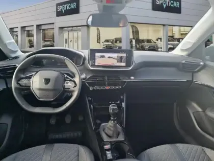 Photo 7 Peugeot 208  1.2 PureTech 100ch S&S Allure