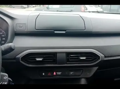 Photo 3 Dacia Sandero  1.0 SCe 65ch Essential -24