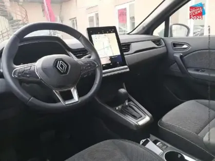 Photo 14 Renault Captur  1.6 E-Tech hybride 145ch Techno GPS Camera Carplay