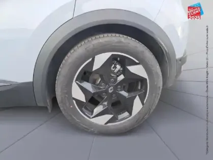 Photo 9 Renault Captur  1.6 E-Tech hybride 145ch Techno GPS Camera Carplay