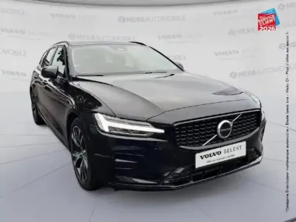 Photo 17 Volvo V60  B4 197CH PLUS STYLE DARK DCT 7 SIEGES CUIR GPS CAMERA CARPLAY