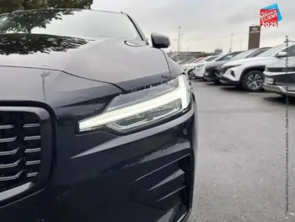 Photo 12 Volvo V60  B4 197CH PLUS STYLE DARK DCT 7 SIEGES CUIR GPS CAMERA CARPLAY