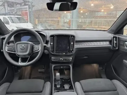 Photo 7 Volvo Ec40  Single Extended Range 252ch Plus