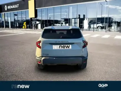 Photo 4 Dacia Duster  1.6 hybrid 140ch Extreme