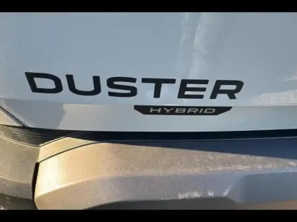 Photo 11 Dacia Duster  1.6 hybrid 140ch Extreme