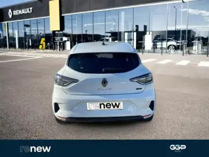 Photo 4 Renault Clio  1.6 E-Tech 145ch full hybrid Evolution - 24