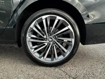 Photo 10 Skoda Superb  1.5 TSI 204ch PHEV Laurin & Klement DSG6