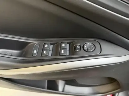 Photo 10 Opel Grandland  1.2 Turbo 130ch GS