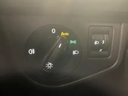 Photo 13 Volkswagen Taigo  1.0 TSI 116ch VW Edition DSG7