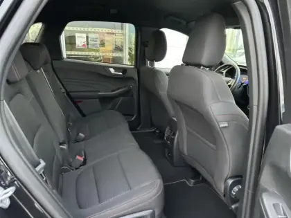 Photo 13 Ford Kuga  2.5 Duratec 190ch FHEV E85 ST-Line BVA