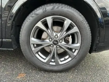 Photo 11 Ford Kuga  2.5 Duratec 190ch FHEV E85 ST-Line BVA