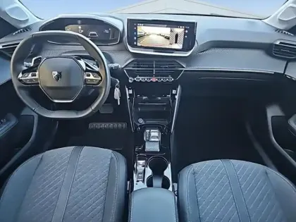 Photo 7 Peugeot 208  1.2 Hybrid 100ch Allure e-DCS6