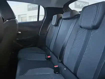 Photo 9 Peugeot 208  1.2 Hybrid 100ch Allure e-DCS6