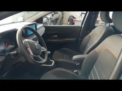 Photo 9 Dacia Sandero  1.0 TCe 90ch Stepway Confort -22