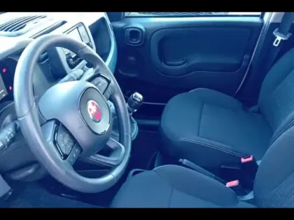 Photo 9 Fiat Panda  Classic 1.0 70ch BSG S&S City