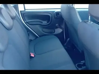 Photo 13 Fiat Panda  Classic 1.0 70ch BSG S&S City