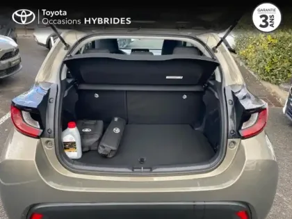 Photo 9 Toyota Yaris  116h Dynamic 5p MY22