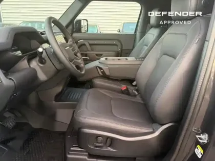 Photo 5 Land rover Defender  90 3.0 D250 Hard Top X-Dynamic SE