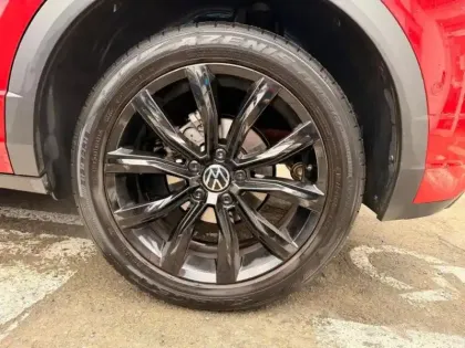 Photo 6 Volkswagen T-roc  1.5 TSI EVO 150ch R-Line DSG7