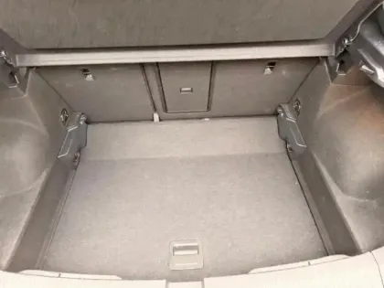 Photo 10 Volkswagen T-roc  1.5 TSI EVO 150ch R-Line DSG7