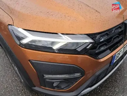 Photo 12 Dacia Sandero  1.0 TCe 90ch Stepway Confort -22 Camera