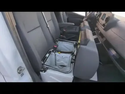 Photo 12 Mercedes Sprinter  Fg 211 CDI 33S 3T0 Traction