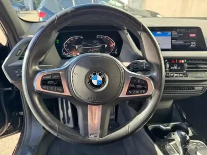 Photo 9 BMW Serie 1 Série 1 118iA 136ch M Sport DKG7