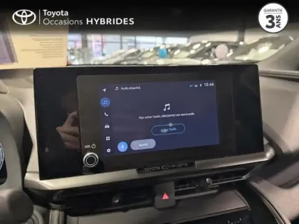 Photo 8 Toyota C-HR  1.8 Hybride 140ch Design NG23