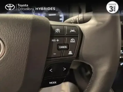 Photo 12 Toyota C-HR  1.8 Hybride 140ch Design NG23