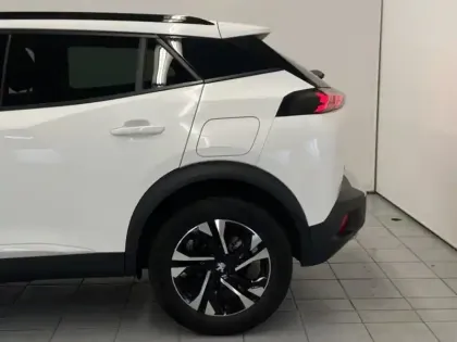 Photo 5 Peugeot 2008  1.2 PureTech 130ch S&S Allure Pack