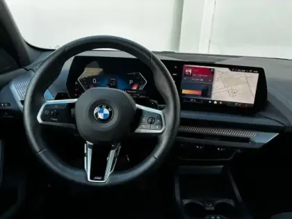 Photo 7 BMW Serie 1 Gén. IV (F70) Ph1 M Sport 5