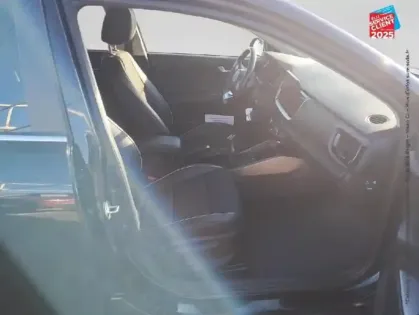 Photo 4 Kia Stonic  1.0 T-GDi 120ch MHEV GT Line